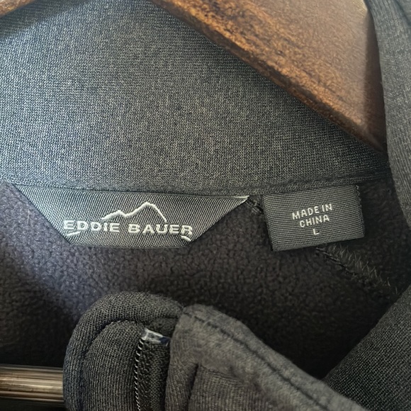 EDDIE BAUER Mens jacket - size large - Picture 2 of 3